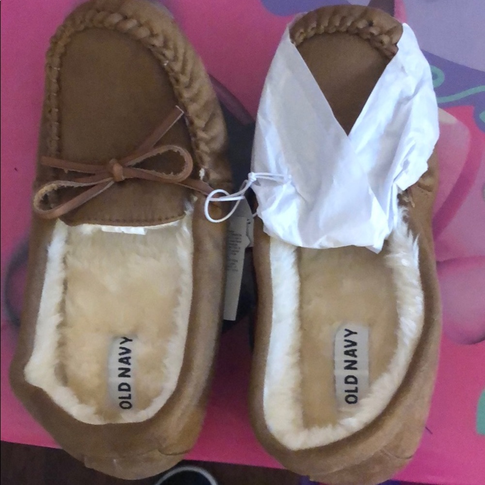 COPY - Slippers/moccasins